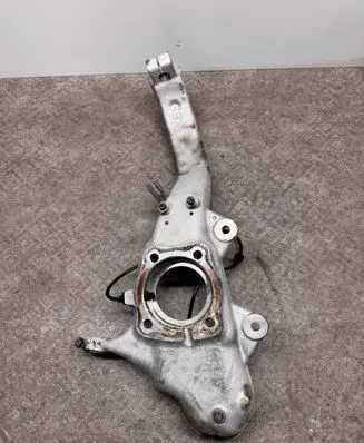 BMW X6M F86 Front wheel hub spindle knuckle 6869869