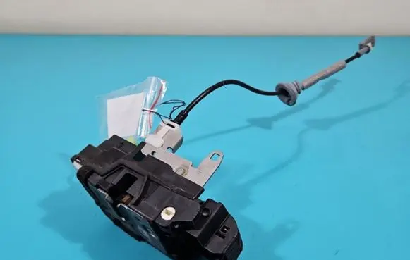 Volvo V90 Cross Country Rear door lock 31349896 IMPRK1400548