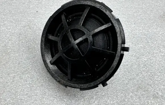 Ford Mustang VI Front door high frequency speaker KR3T18808AA KR3T18808