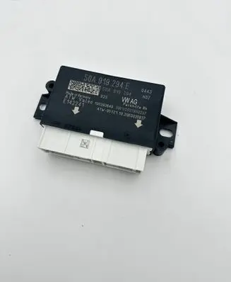 Volkswagen PASSAT B8 Parking PDC control unit/module 5QA919294E