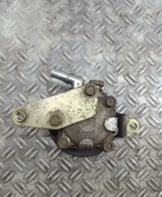 Subaru Legacy Power steering pump