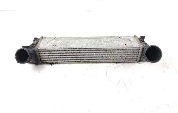 BMW 3 E90 E91 Intercooler radiator 7798788 3296399 01062007