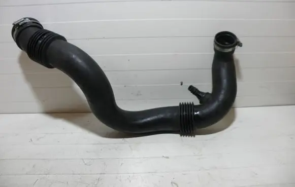 Renault Master II Air intake hose/pipe 8200107549