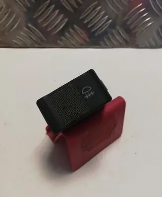 Fog light switch