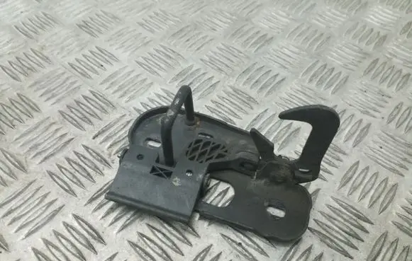 Volkswagen PASSAT B6 Engine bonnet/hood lock/latch loop/hook 3C0823480
