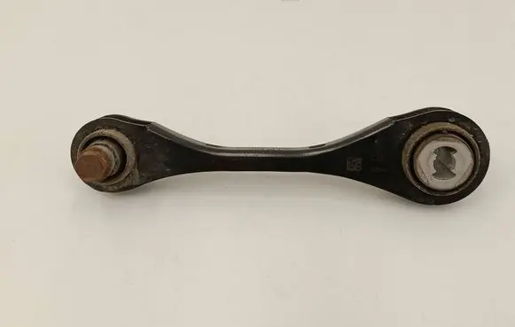 BMW 4 G22 G23 G24 G26 Rear upper control arm/wishbone 6878632 6878633