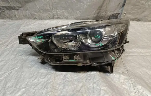 Mazda CX-3 Headlight/headlamp D10e-51040