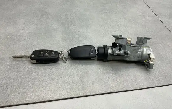 Audi A1 Ignition lock 1K0905851 5K0905865
