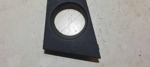 Front fog light trim/grill