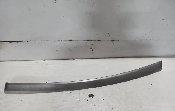 BMW 3 E90 E91 Dashboard glove box trim 7121474
