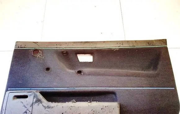 Volkswagen Jetta II Front door card panel trim 191867012