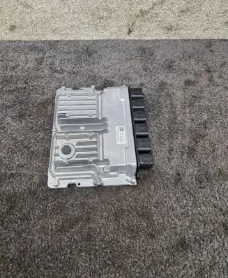 Mini One - Cooper F56 F55 Engine control unit/module 5A16614 0261S10297 170326461