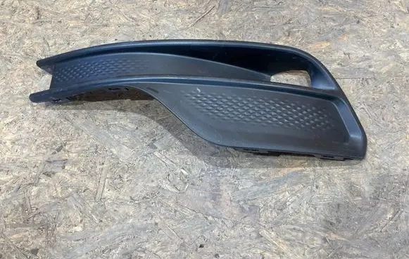 Jeep Compass Front bumper lower grill 60935896 S2504W060-M