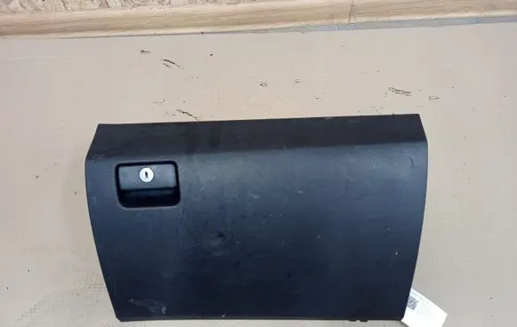 Toyota Avensis T270 Glove box 5555505090