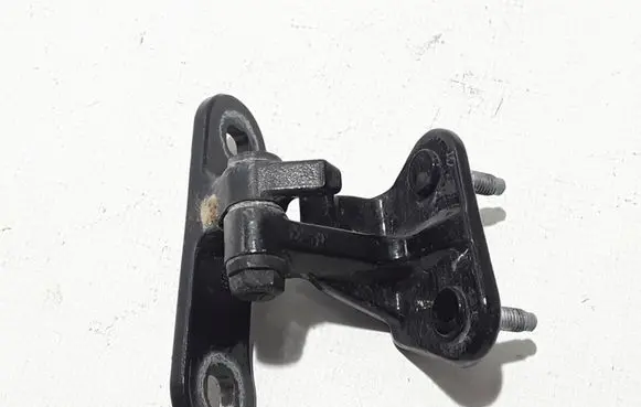 Rear door upper hinge