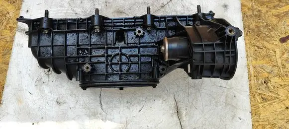 Mercedes-Benz E W212 Intake manifold A6510900037 1401577