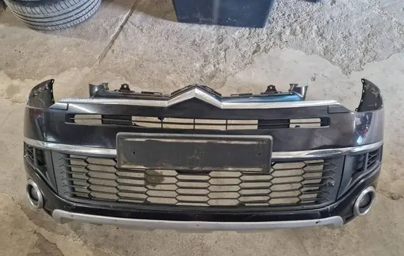 Front bumper