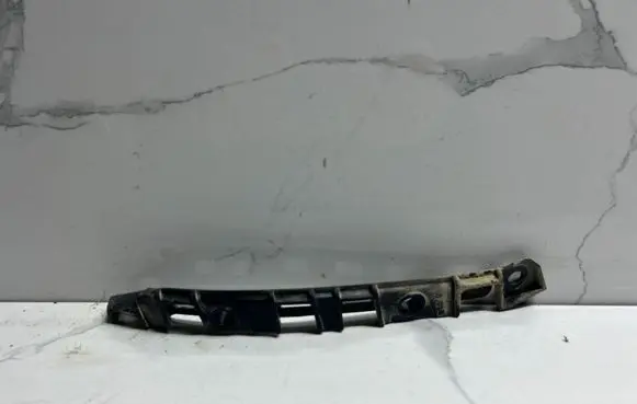 Mercedes-Benz A W176 Rear bumper mounting bracket A1768850021