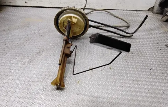Land Rover Discovery Fuel level sensor 221824055001