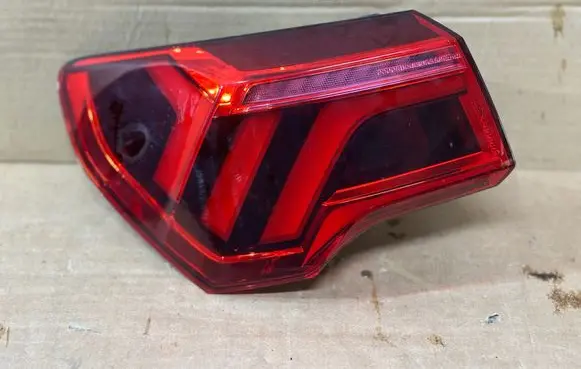 Audi Q3 F3 Rear/tail lights 83A945091 646501 646500