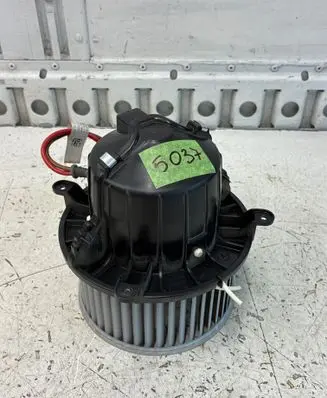 Mercedes-Benz Vito Viano W447 Heater fan/blower BZ71086 CR526