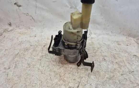 Peugeot Expert Power steering pump 9818127580 A5103334 193106B7