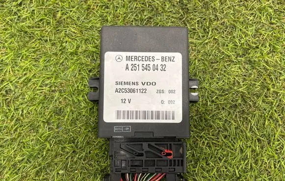 Mercedes-Benz R W251 Suspension control unit/module A2515450432 A2C53061122
