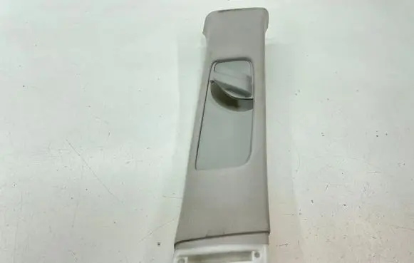 Toyota Corolla Verso AR10 (B) pillar trim (top) 624110F010 731350F010