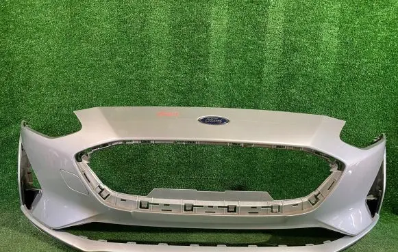 Ford Focus Front bumper JX7B17757A