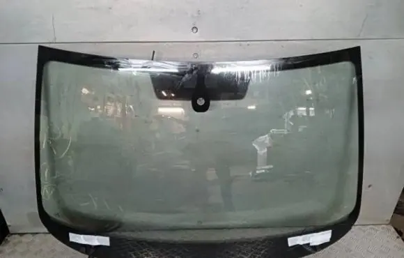 Skoda Octavia Mk3 (5E) Front windscreen/windshield window 