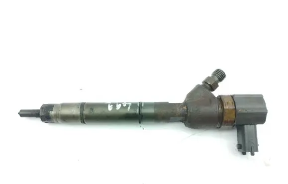 Hyundai i40 Fuel injector 338002A800 2041905242305