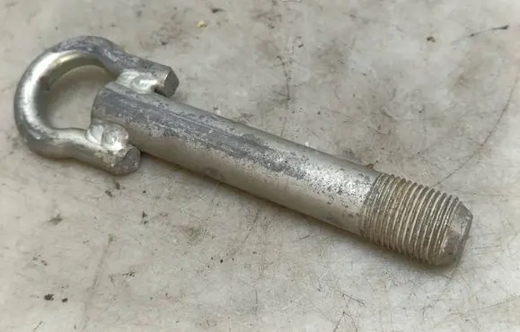Toyota Avensis T270 Towing hook eye
