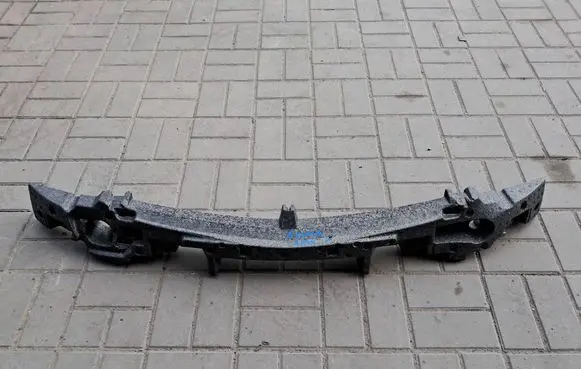 Mercedes-Benz A W176 Front bumper foam support bar A1768850037