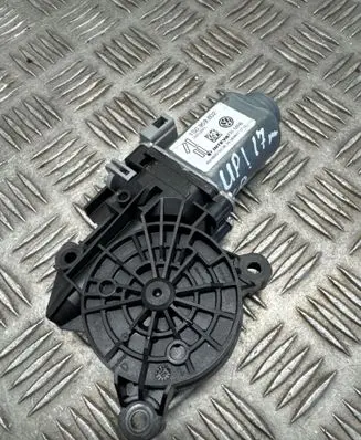 Volkswagen Up Front door window regulator motor 1S0959802 402490D VW120FL