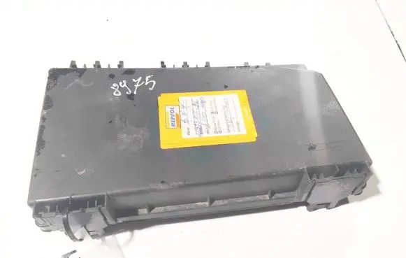 Opel Astra H Fuse box cover 015349241 0-1534924-2