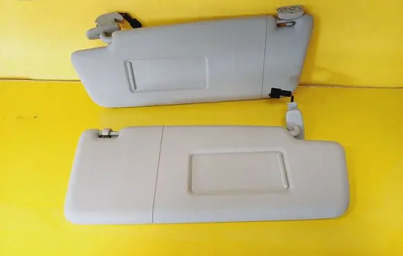 Volkswagen Touran I Sun visor
