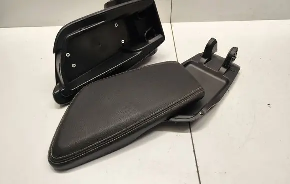 BMW X1 F48 F49 Armrest 