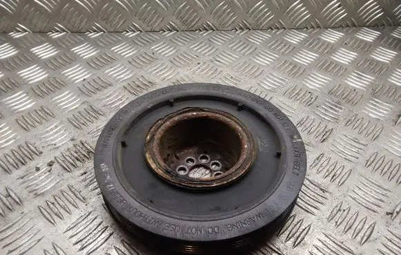 Audi A4 S4 B7 8E 8H Crankshaft pulley 057105251D 059105251