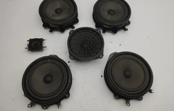Audi A4 S4 B6 8E 8H Audio system kit 8E0035411 4910140289