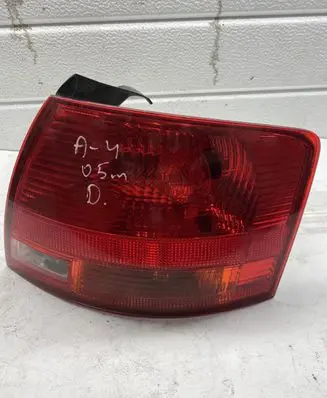 Audi A4 S4 B7 8E 8H Rear/tail lights 8E9945096C