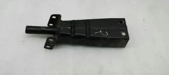 Mercedes-Benz CLS C219 Front bumper shock/impact absorber A2196200295