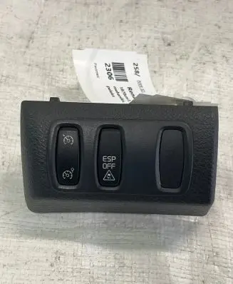 Traction control (ASR) switch