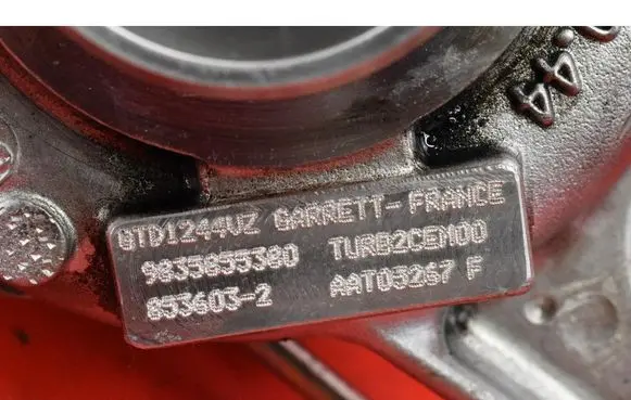 Peugeot 5008 Turbo system vacuum part 9835855380