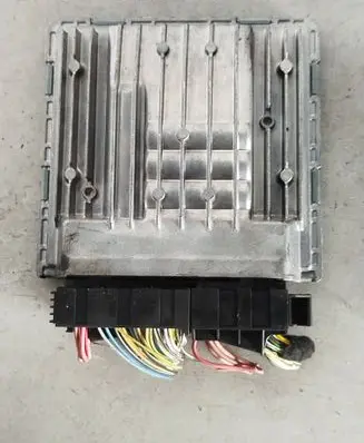 BMW 3 E90 E91 Engine control unit/module 7567178