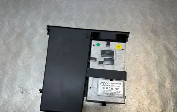 Audi Q7 4L Head unit multimedia control 4E0035785