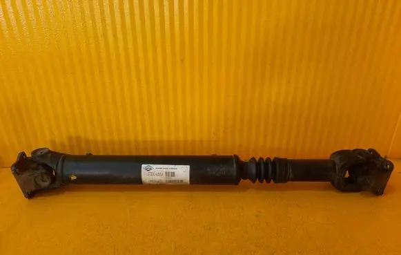 Nissan Navara D23 Front prop shaft 372004JM0A