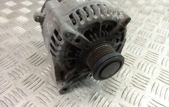 BMW X3 F25 Generator/alternator 7605061 14V210A 104210640