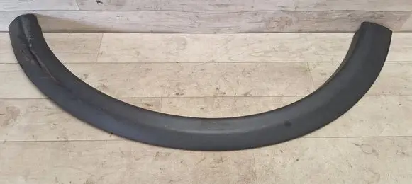 Volvo C30 Rear arch trim 30744044