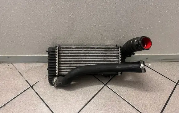Ford Focus Intercooler radiator BV61-9L440-CJ