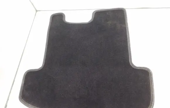 Mercedes-Benz E A207 Rear floor mat A2076840203
